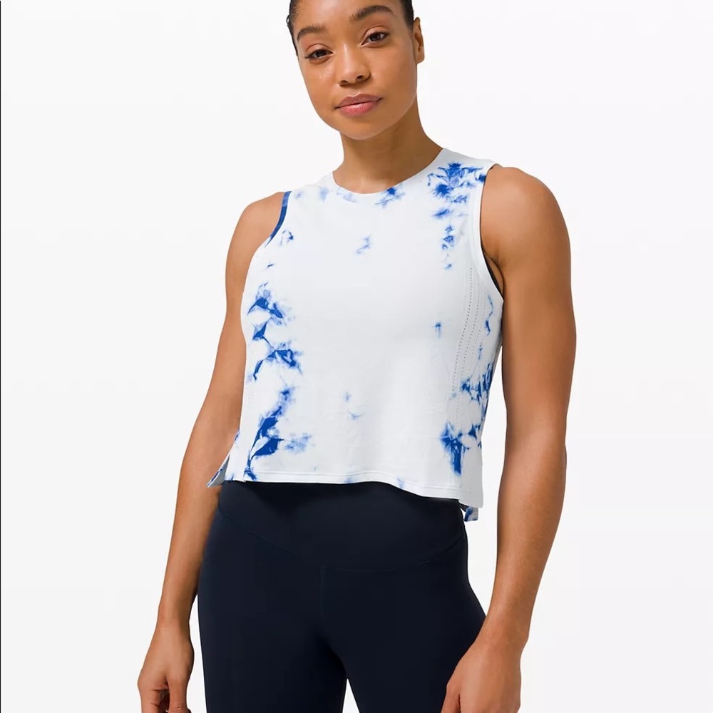 Lululemon blue tie dye crop tank